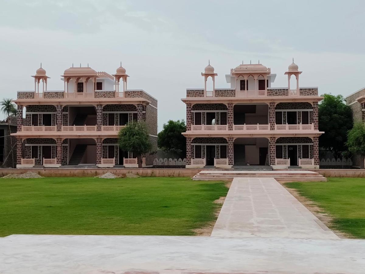 Bhanwar Singh Palace Jaipur Buitenkant foto